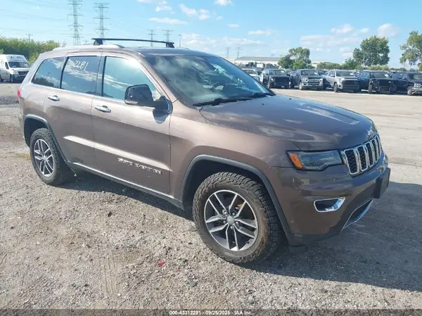 1C4RJFBG6HC879936 2017 JEEP GRAND CHEROKEE - Image 1