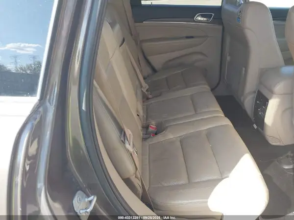 1C4RJFBG6HC879936 2017 JEEP GRAND CHEROKEE - Image 8