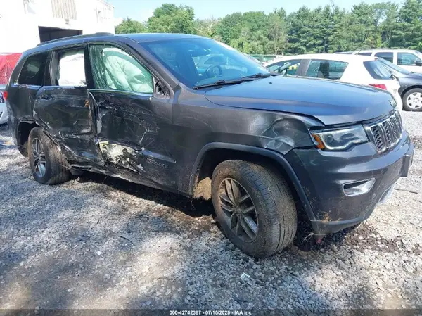 1C4RJFBG6HC918752 2017 JEEP GRAND CHEROKEE - Image 1