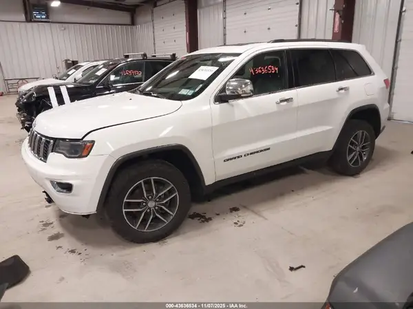 1C4RJFBG6HC924566 2017 JEEP GRAND CHEROKEE - Image 2