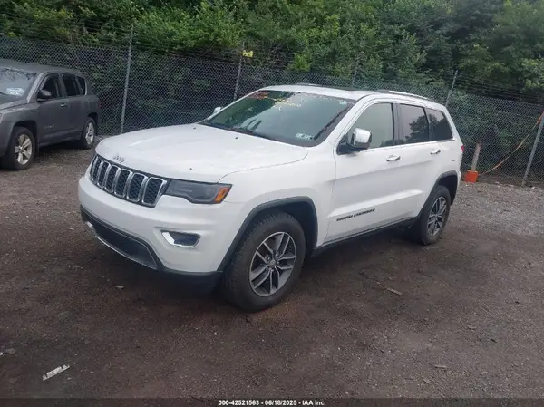 1C4RJFBG6HC938032 2017 JEEP GRAND CHEROKEE - Image 2