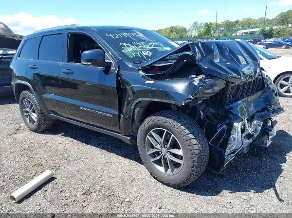 1C4RJFBG6JC204593 2018 JEEP GRAND CHEROKEE - Image 1