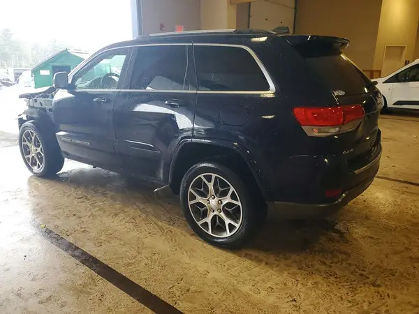 1C4RJFBG6JC229574 2018 JEEP GRAND CHEROKEE - Image 2