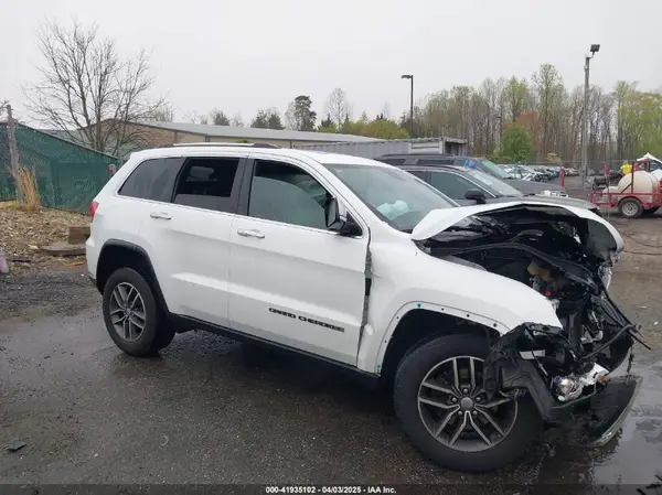1C4RJFBG6JC259299 2018 JEEP GRAND CHEROKEE - Image 1