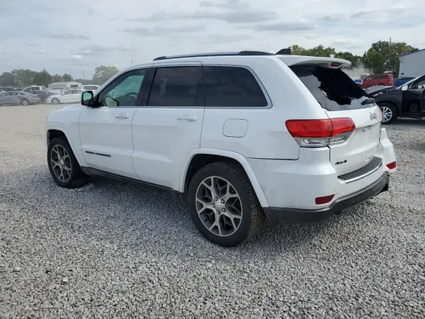 1C4RJFBG6JC285188 2018 JEEP GRAND CHEROKEE - Image 2