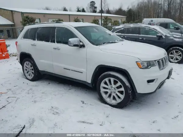 1C4RJFBG6JC440001 2018 JEEP GRAND CHEROKEE - Image 1