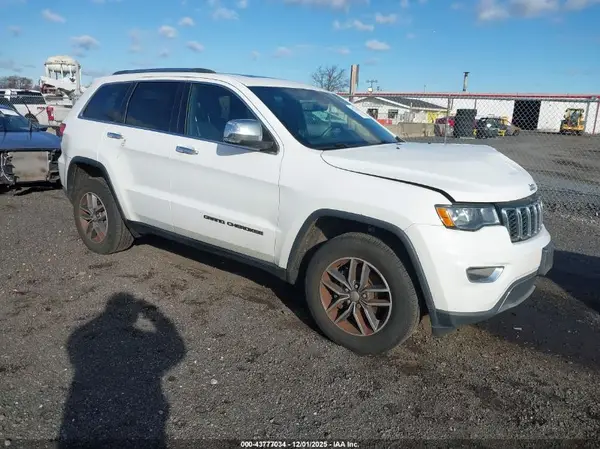 1C4RJFBG6JC483883 2018 JEEP GRAND CHEROKEE - Image 1