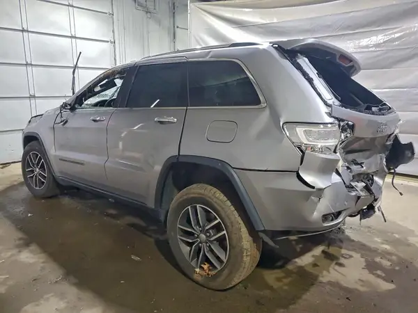 1C4RJFBG6JC509740 2018 JEEP GRAND CHEROKEE - Image 2