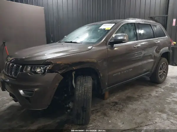 1C4RJFBG6KC589655 2019 JEEP GRAND CHEROKEE - Image 2