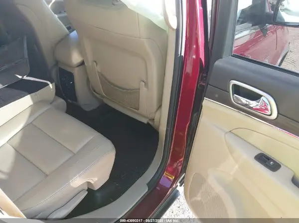1C4RJFBG6KC607720 2019 JEEP GRAND CHEROKEE - Image 8