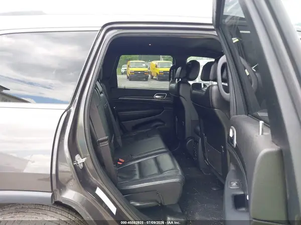 1C4RJFBG6KC693093 2019 JEEP GRAND CHEROKEE - Image 8