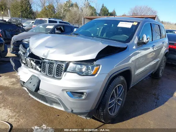 1C4RJFBG6KC723841 2019 JEEP GRAND CHEROKEE - Image 2