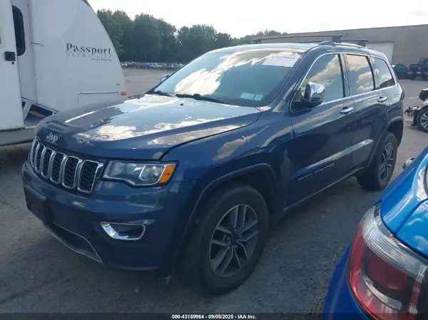 1C4RJFBG6MC766899 2021 JEEP GRAND CHEROKEE - Image 2