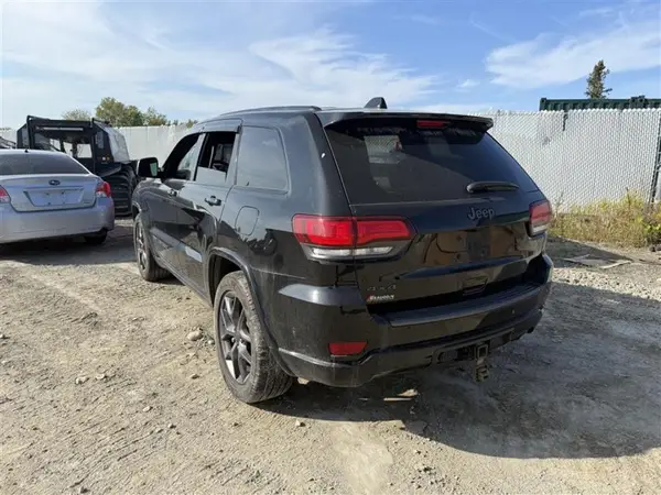 1C4RJFBG6MC820668 2021 JEEP GRAND CHEROKEE - Image 2