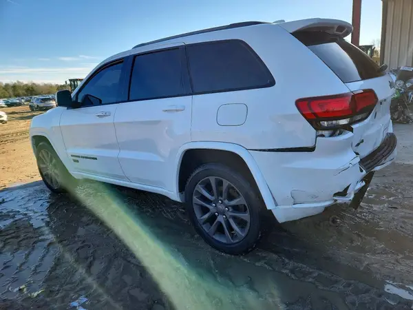 1C4RJFBG7HC641920 2017 JEEP GRAND CHEROKEE - Image 2