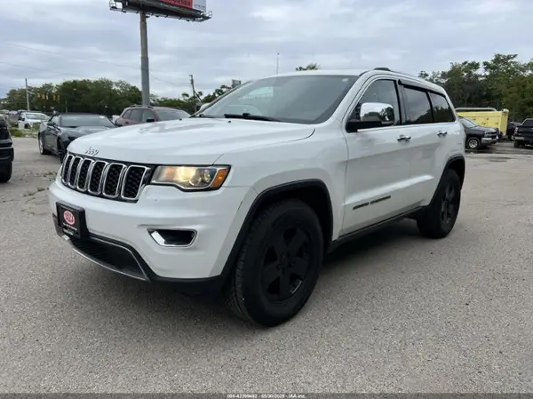 1C4RJFBG7HC699044 2017 JEEP GRAND CHEROKEE - Image 2