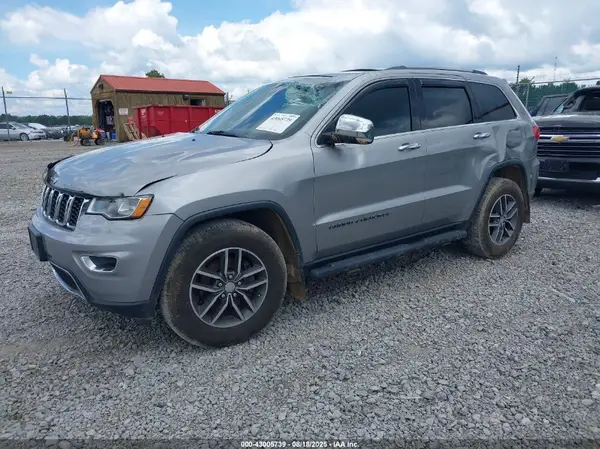 1C4RJFBG7HC745100 2017 JEEP GRAND CHEROKEE - Image 2