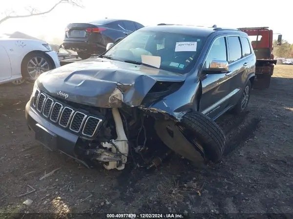 1C4RJFBG7HC751284 2017 JEEP GRAND CHEROKEE - Image 2