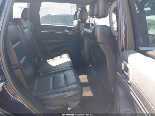 1C4RJFBG7HC760390 2017 JEEP GRAND CHEROKEE - Image 8