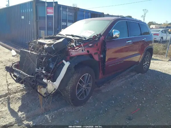 1C4RJFBG7HC765136 2017 JEEP GRAND CHEROKEE - Image 2