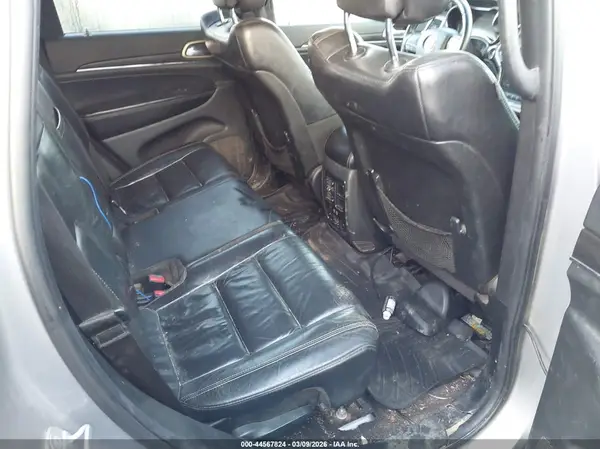 1C4RJFBG7HC791543 2017 JEEP GRAND CHEROKEE - Image 8