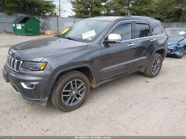 1C4RJFBG7HC794393 2017 JEEP GRAND CHEROKEE - Image 2