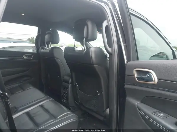 1C4RJFBG7HC875250 2017 JEEP GRAND CHEROKEE - Image 8