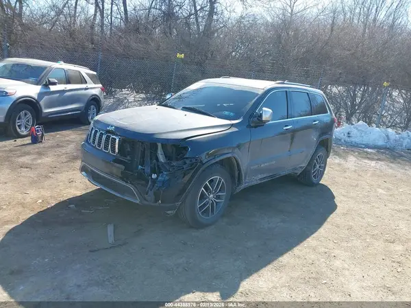 1C4RJFBG7HC885390 2017 JEEP GRAND CHEROKEE - Image 2