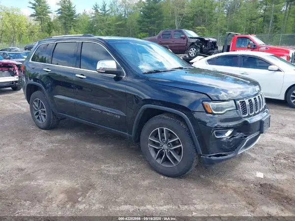 1C4RJFBG7HC894087 2017 JEEP GRAND CHEROKEE - Image 1