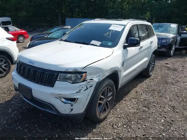 1C4RJFBG7HC914791 2017 JEEP GRAND CHEROKEE - Image 2