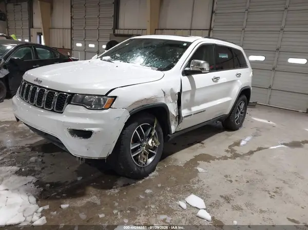 1C4RJFBG7HC959701 2017 JEEP GRAND CHEROKEE - Image 2
