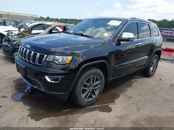 1C4RJFBG7JC166193 2018 JEEP GRAND CHEROKEE - Image 2