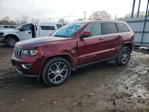 1C4RJFBG7JC263197 2018 JEEP GRAND CHEROKEE - Image 1