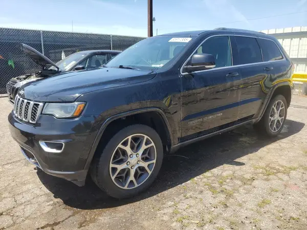 1C4RJFBG7JC284437 2018 JEEP GRAND CHEROKEE - Image 1