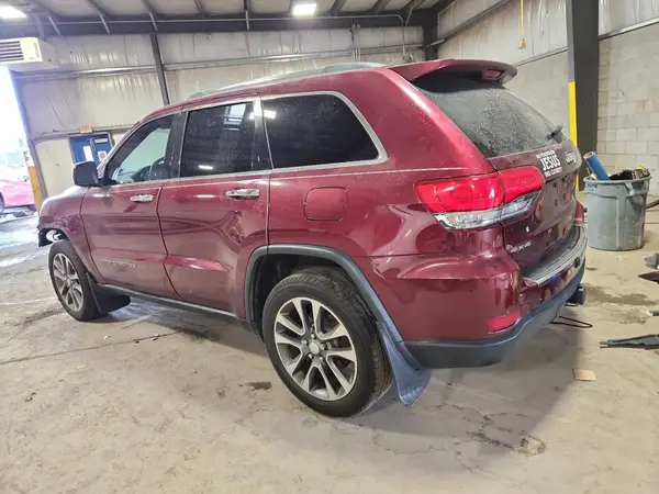 1C4RJFBG7JC285846 2018 JEEP GRAND CHEROKEE - Image 2