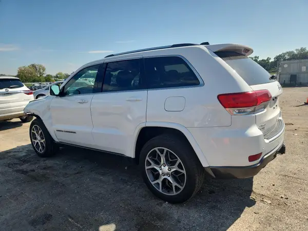 1C4RJFBG7JC332230 2018 JEEP GRAND CHEROKEE - Image 2