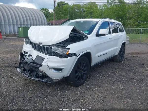 1C4RJFBG7JC378950 2018 JEEP GRAND CHEROKEE - Image 2