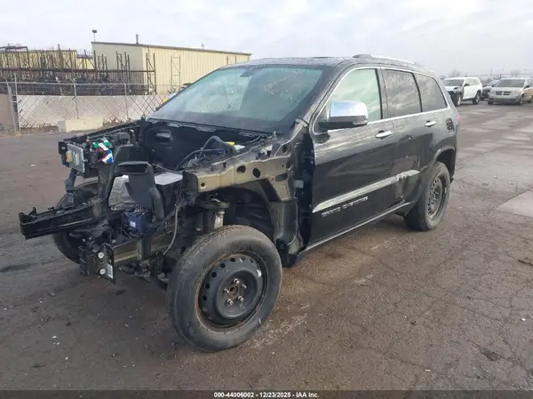 1C4RJFBG7KC532915 2019 JEEP GRAND CHEROKEE - Image 2