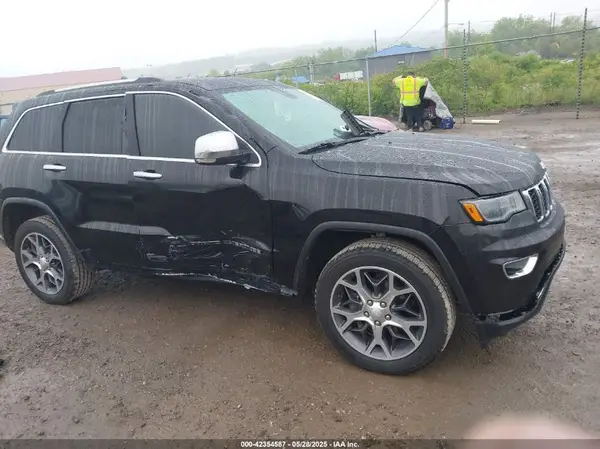 1C4RJFBG7KC609265 2019 JEEP GRAND CHEROKEE - Image 1