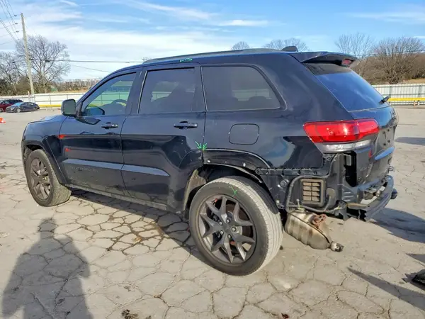 1C4RJFBG7KC628012 2019 JEEP GRAND CHEROKEE - Image 2