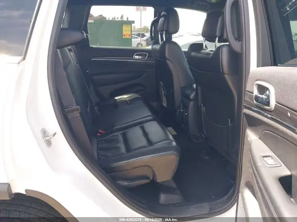 1C4RJFBG7KC686086 2019 JEEP GRAND CHEROKEE - Image 8