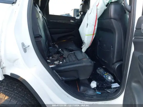 1C4RJFBG7KC702559 2019 JEEP GRAND CHEROKEE - Image 8