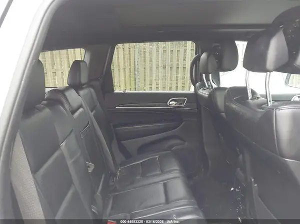 1C4RJFBG7KC714114 2019 JEEP GRAND CHEROKEE - Image 8