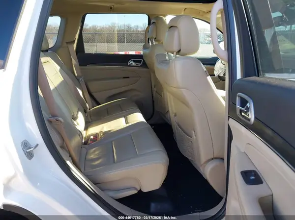 1C4RJFBG7KC725954 2019 JEEP GRAND CHEROKEE - Image 8