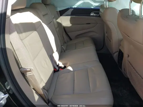 1C4RJFBG7KC739711 2019 JEEP GRAND CHEROKEE - Image 8