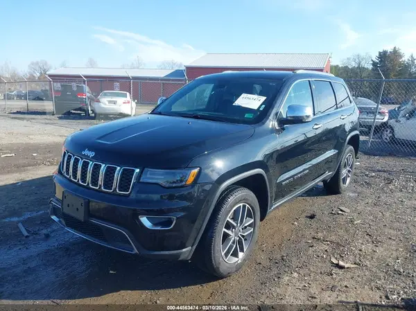 1C4RJFBG7KC773048 2019 JEEP GRAND CHEROKEE - Image 2