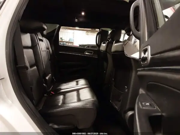1C4RJFBG7KC812690 2019 JEEP GRAND CHEROKEE - Image 8