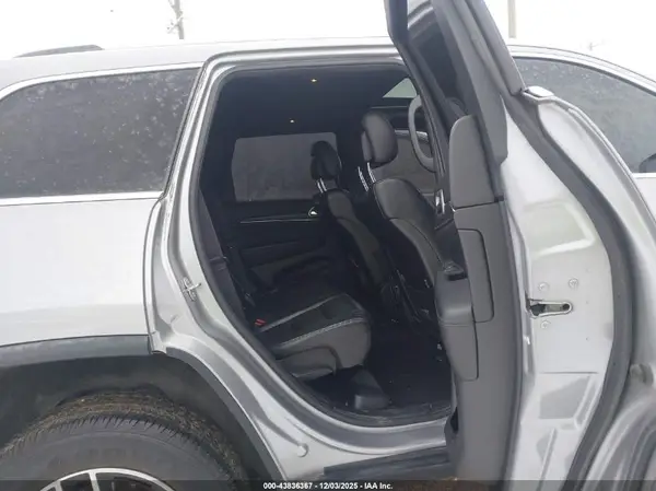1C4RJFBG7KC814827 2019 JEEP GRAND CHEROKEE - Image 8