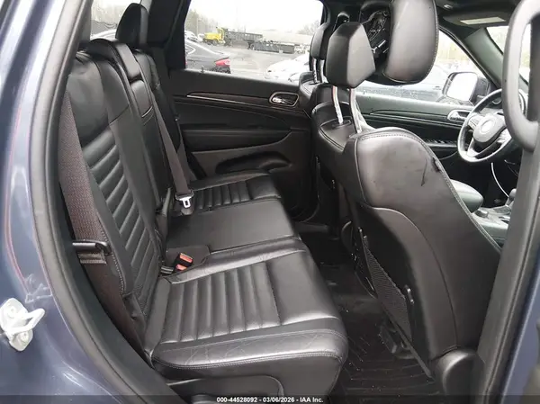 1C4RJFBG7KC843504 2019 JEEP GRAND CHEROKEE - Image 8
