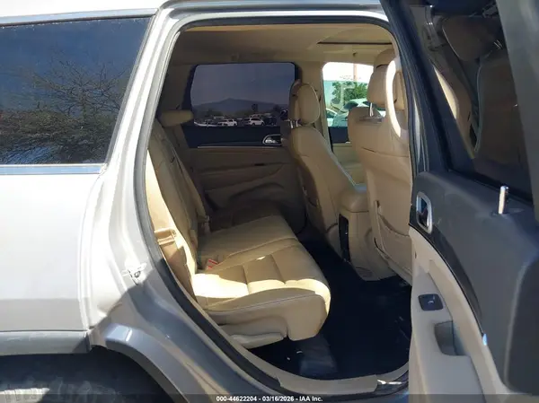 1C4RJFBG7LC266684 2020 JEEP GRAND CHEROKEE - Image 8